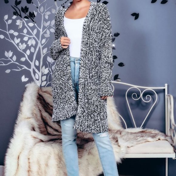 CARDIGAN  Small Medium  - Black and White - Picture 5 of 9